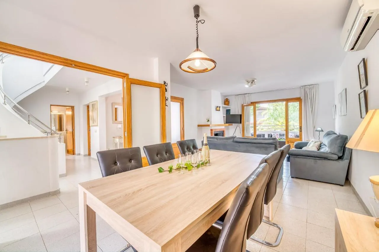 펜션 Ideal Property Mallorca - Sirenas 플라야 데 뮤로